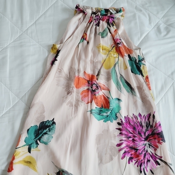 Trina Turk Rosales Floral Silk Midi Dress - Picture 4 of 9